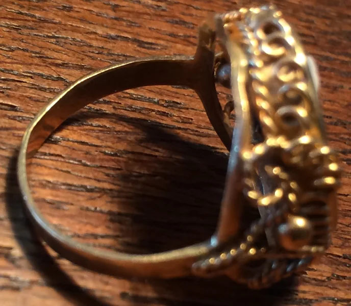 Ring