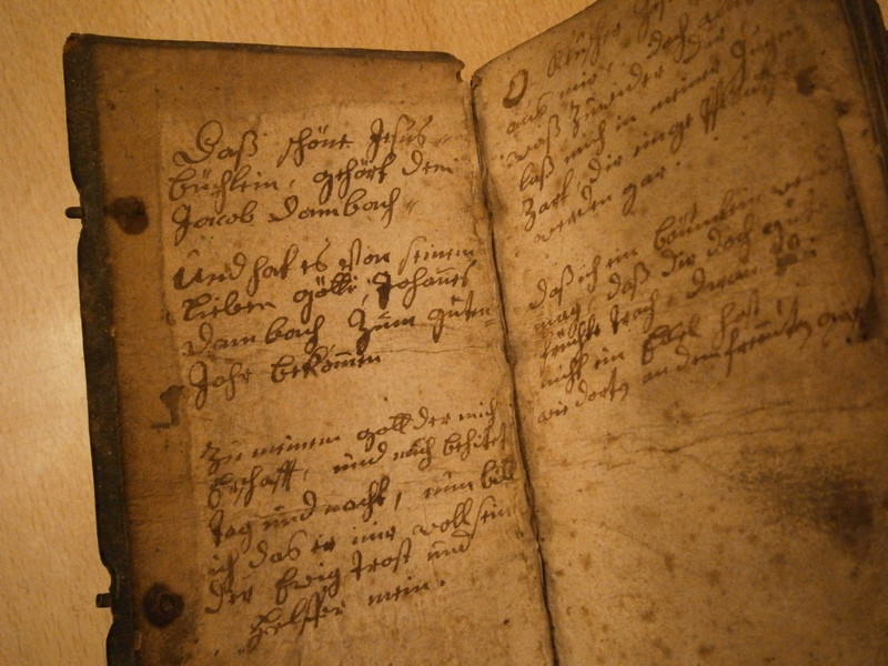Alte kirchliche Bücher 015.jpg