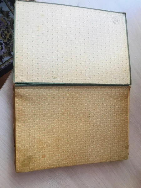 ce40302a-f000-11e9-89ee-9518ebd76395.jpg
