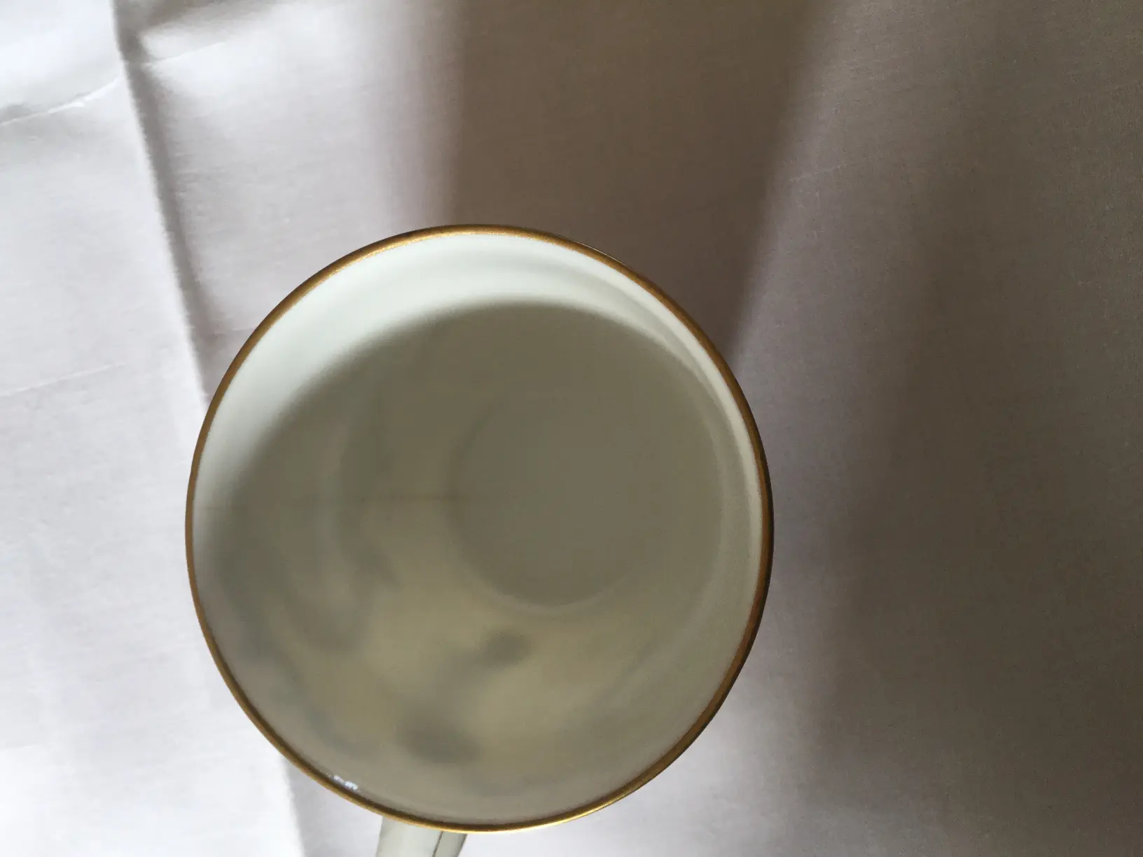 Das ist die Tasse mit Sprung