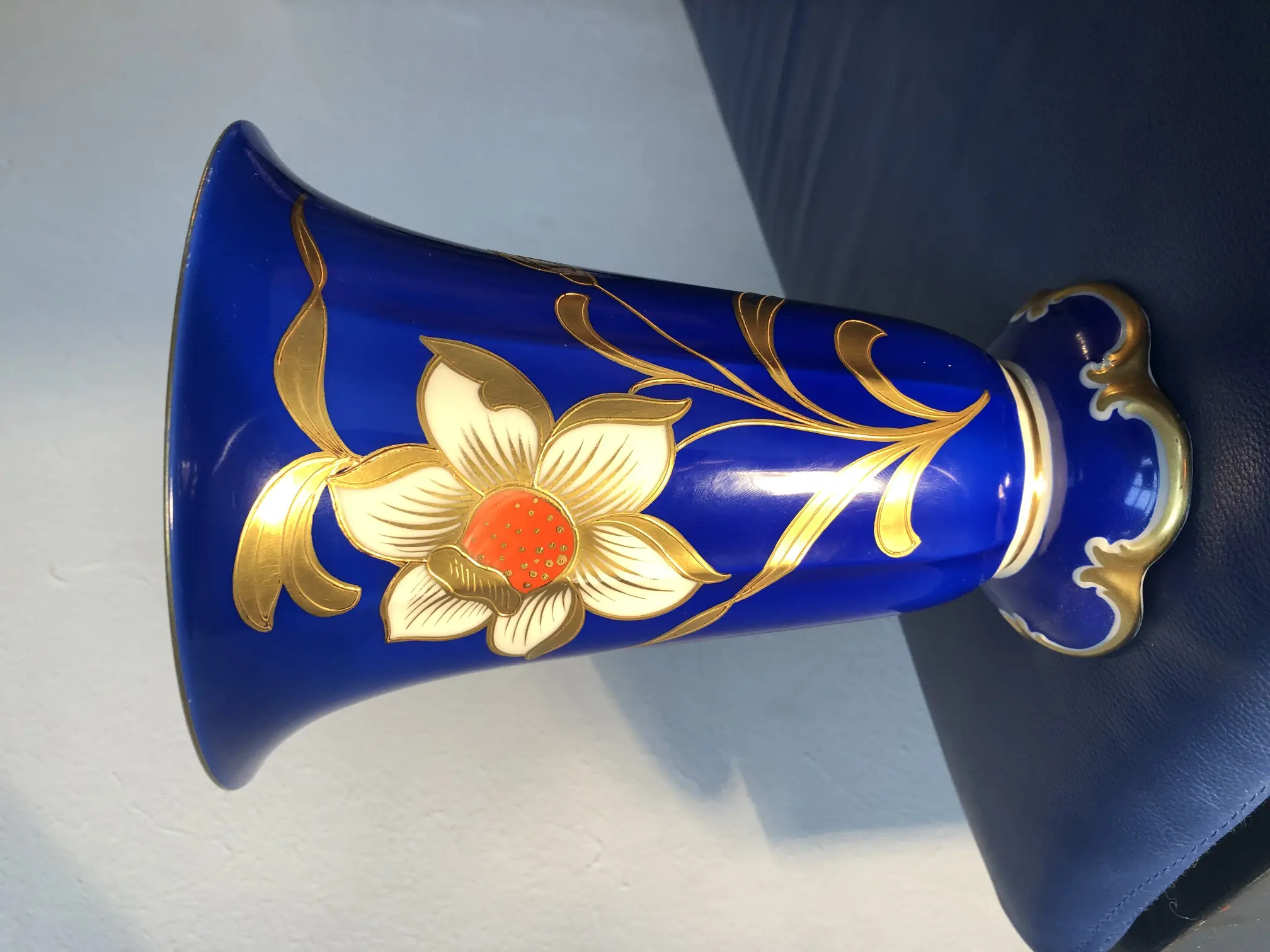 Vase.jpg