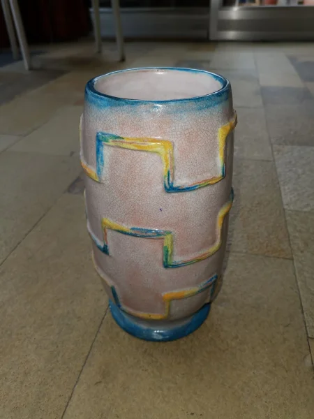 Art Deco Vase Schwan 3.jpg