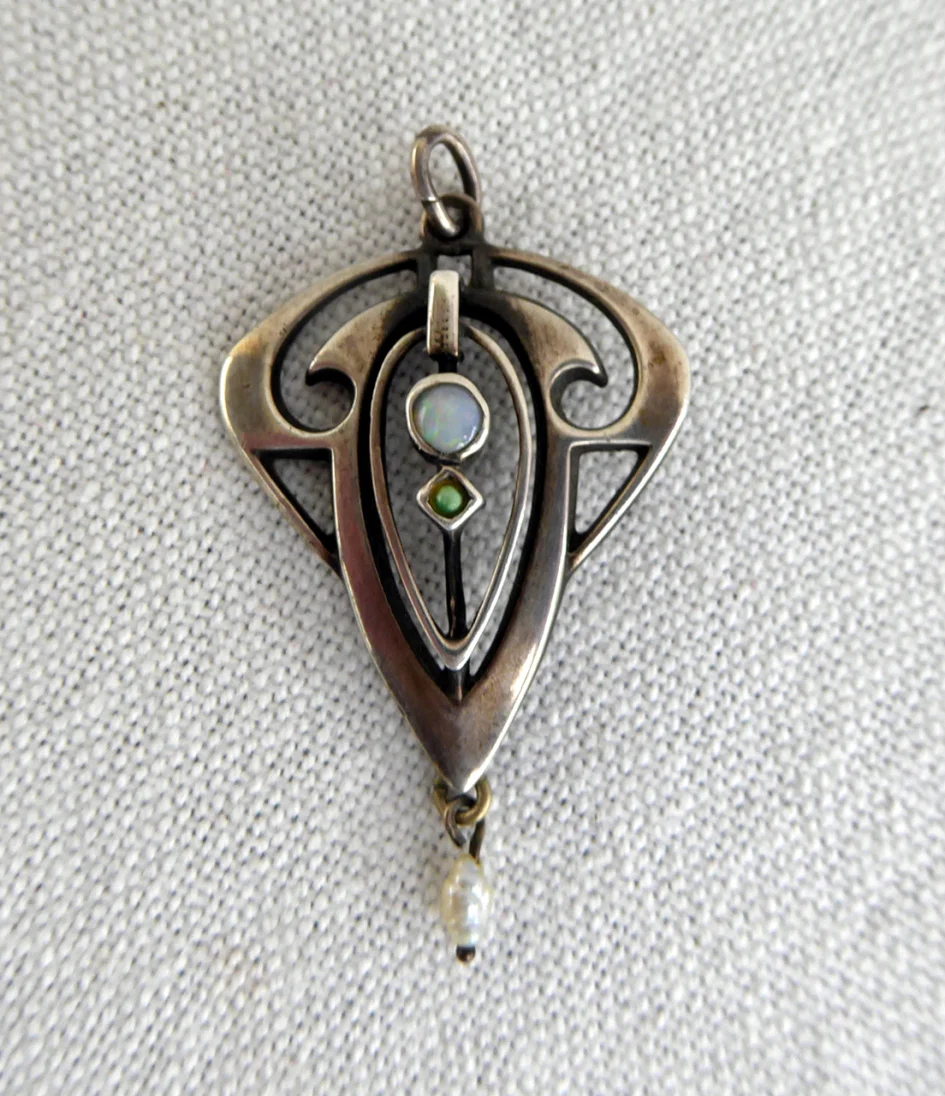 Jugenstil-Anhänger Silber-01.JPG