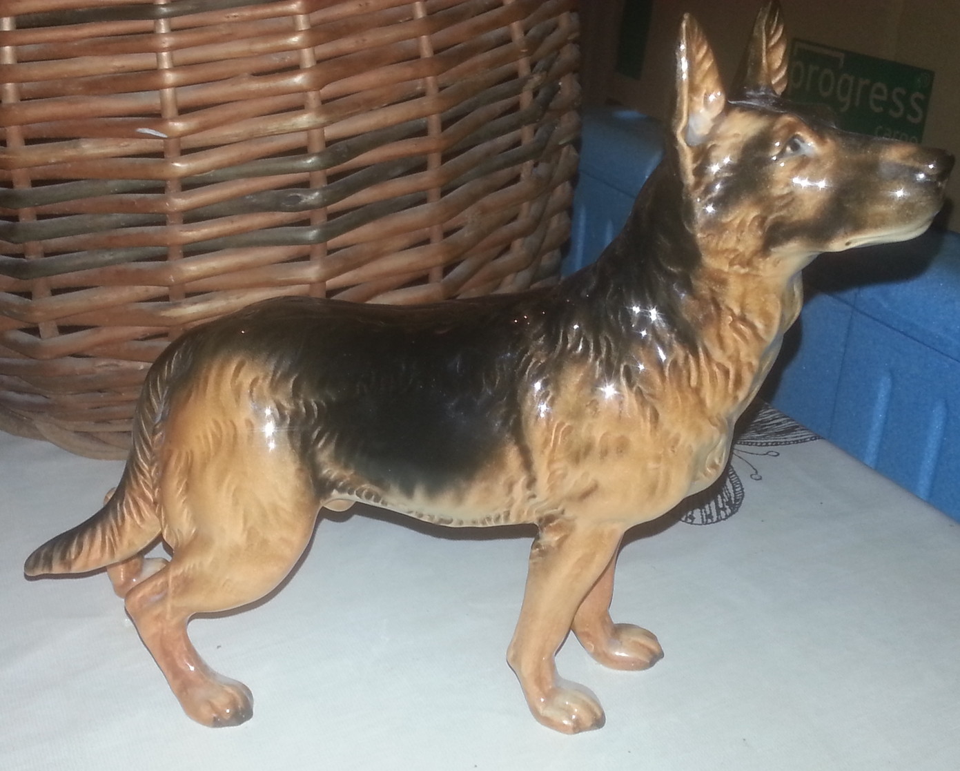 Hund Goebel1_phixr.jpg