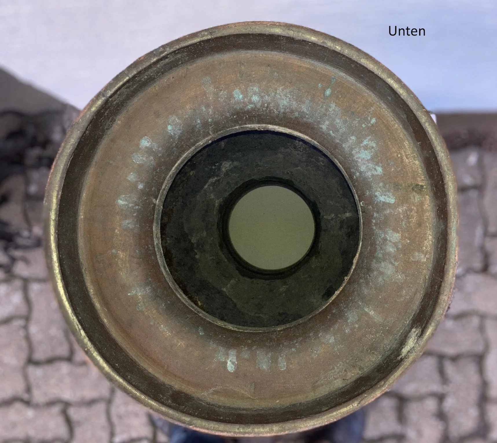 vase 2.jpg
