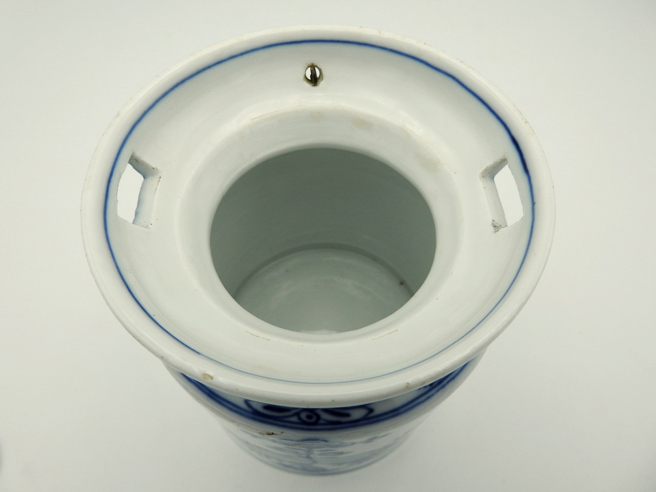 meissen  lidded box 007.JPG