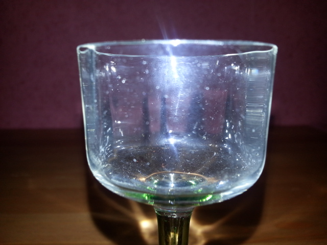 Glas 2