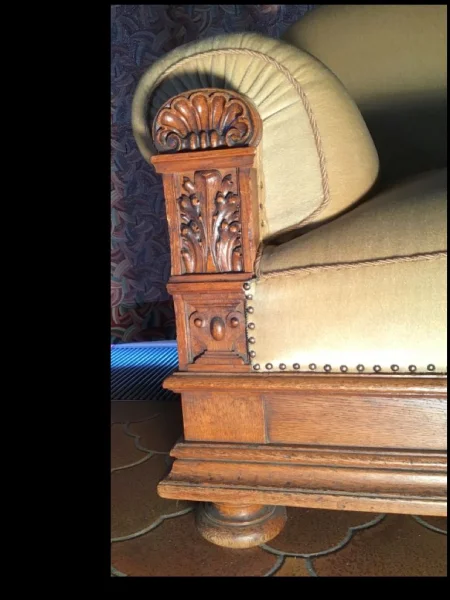 Sofa3.jpg