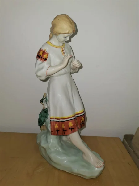russisches Porzellanmaedchen 4.jpg