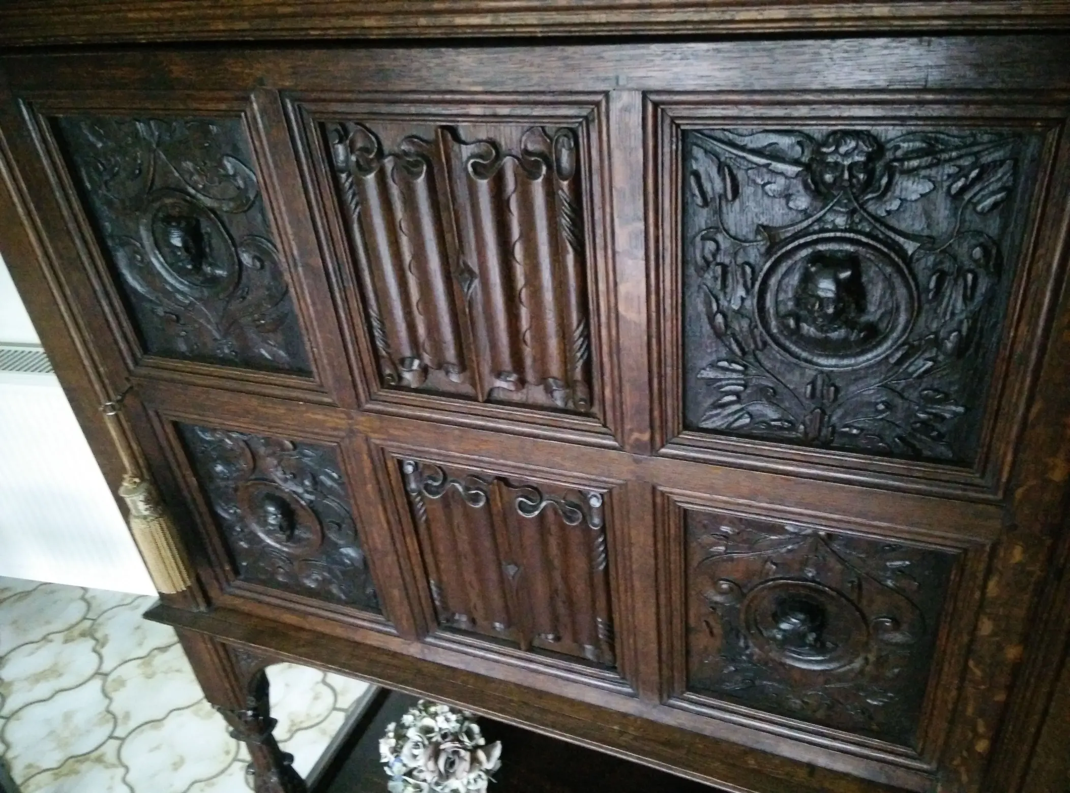 Schrank6.jpg