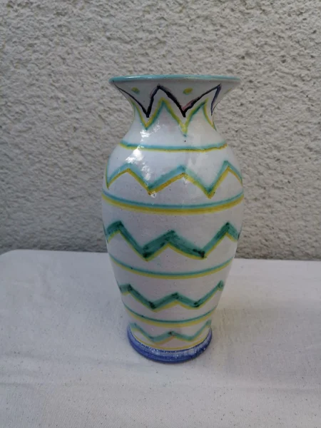 Vase.jpg