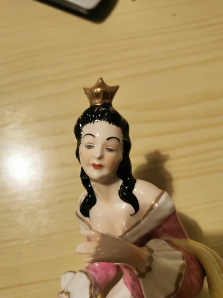 Froschkönig Prinzessin Gesicht.jpg