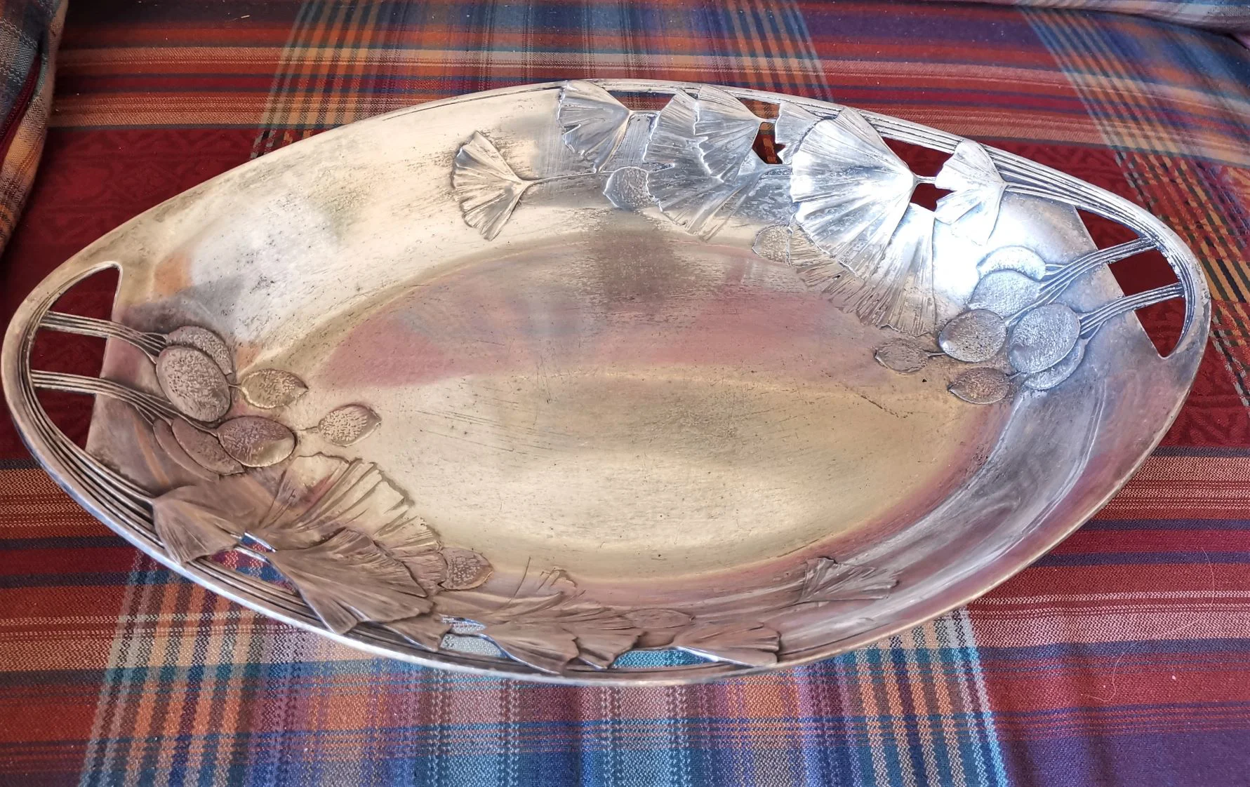 Jugendstiltablett. Irene.jpg