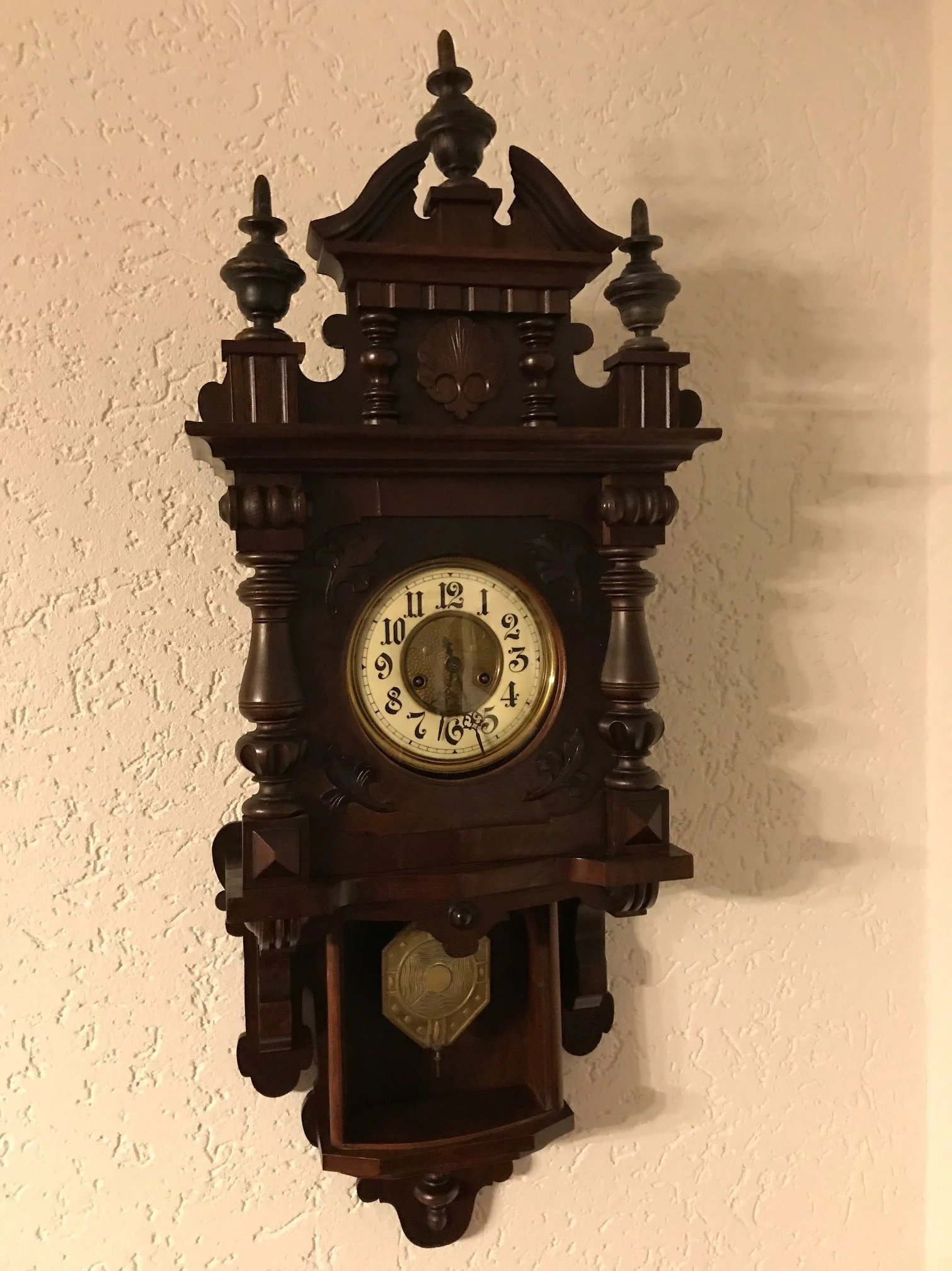 wanduhr 2.jpg