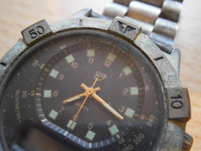 Uhr 004.jpg