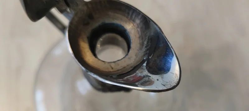 Rokoko-Stil Mont Glaskaraffe Ausgießer.jpg