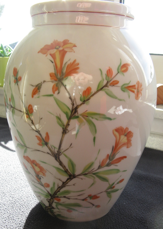 Hutschenreuther_Vase_1.JPG