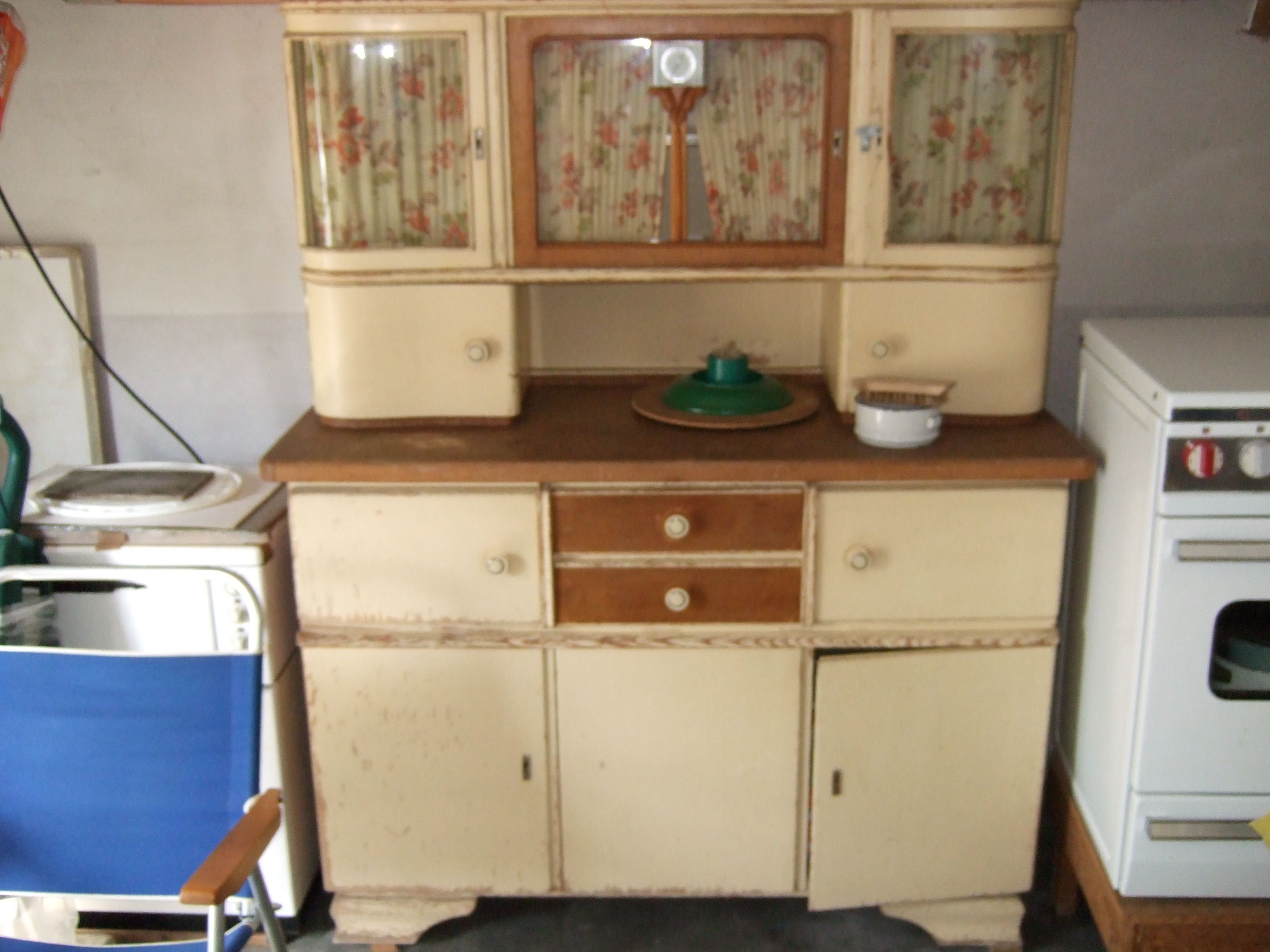 Schrank3.jpg