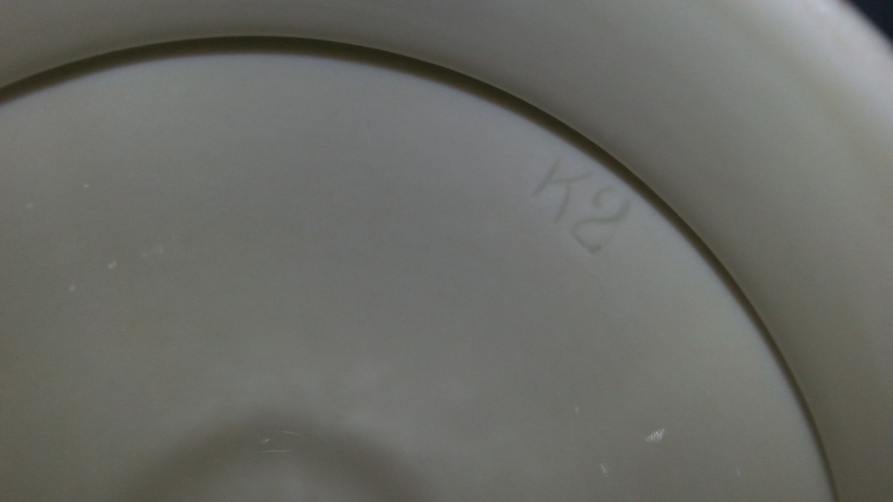Deckel Zuckerdose:           K2<br />Deckel Kaffeekanne:          22 <br />(Foto war nicht möglich)