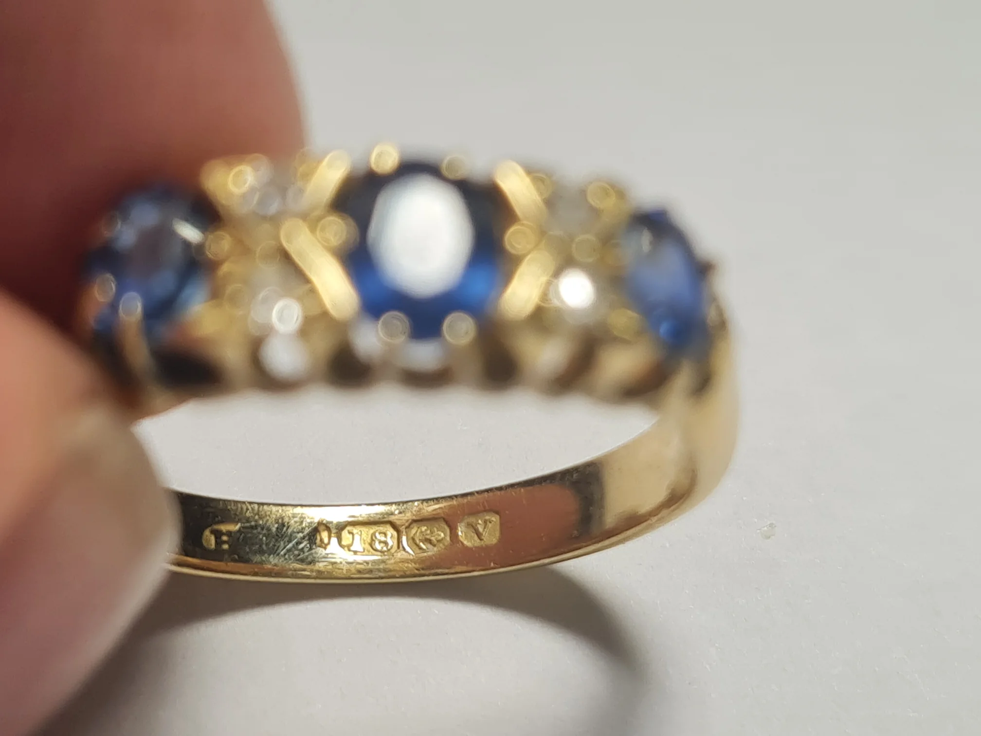 Saphir Diamant Goldring Mit Stempel Bestimmung Www Dieschatzkisteimnetz De