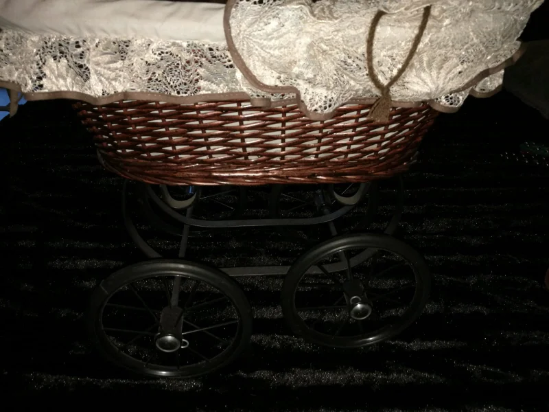 Puppenwagen