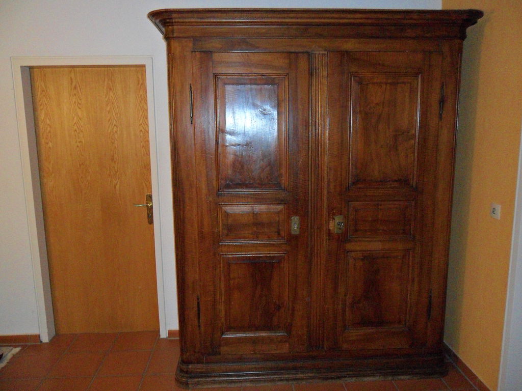 Dielenschrank1.jpg