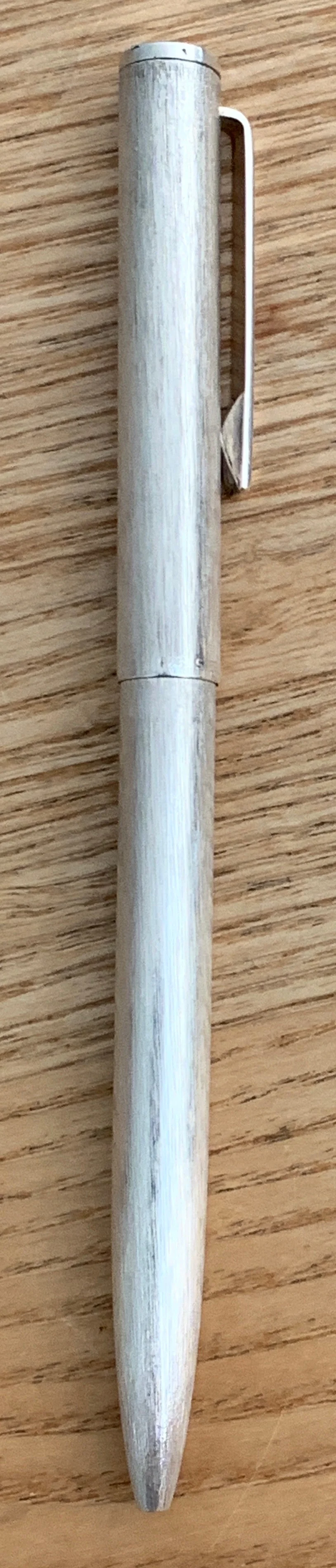 Dunhill - 1.jpg