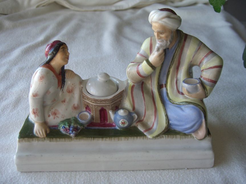 Schreibtischgarnitur zu.jpg