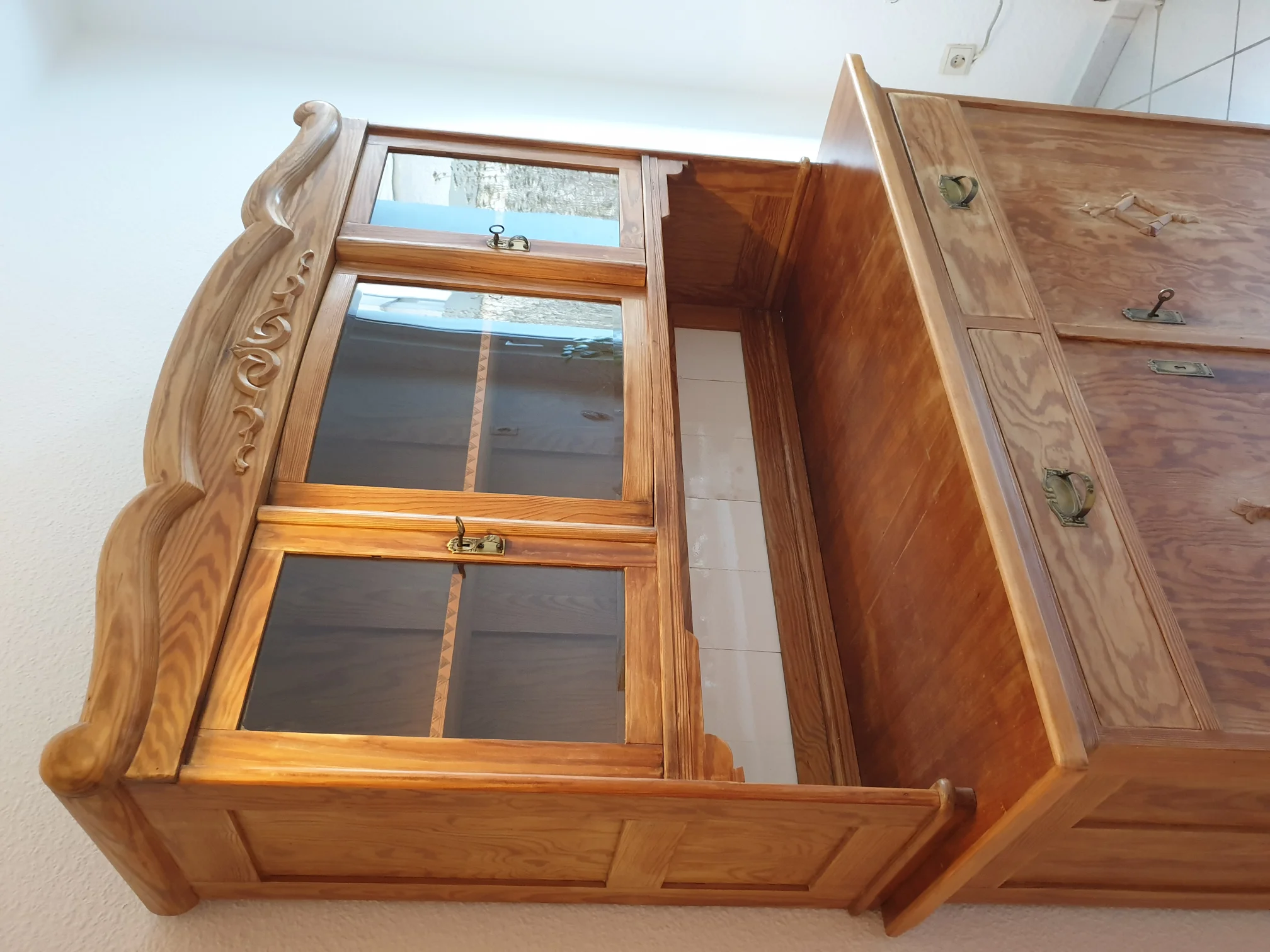 Schrank (19).jpg