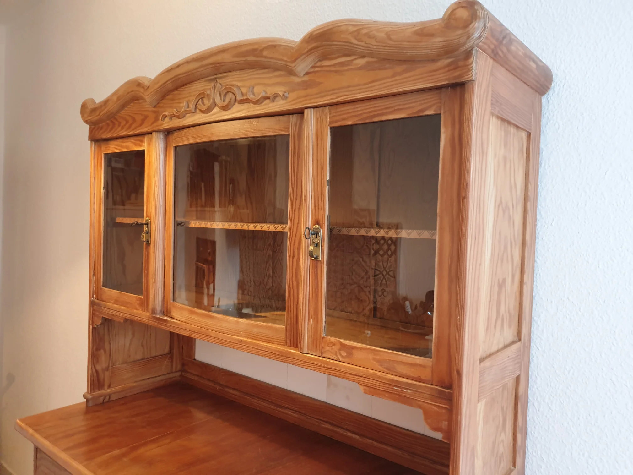 Schrank (18).jpg