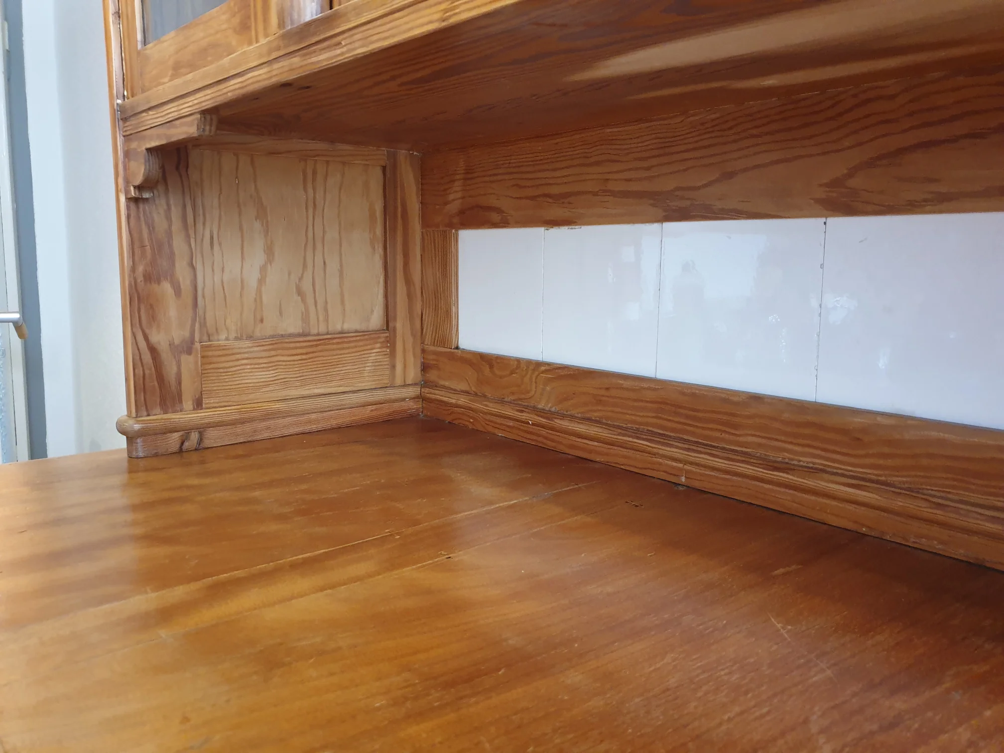 Schrank (10).jpg