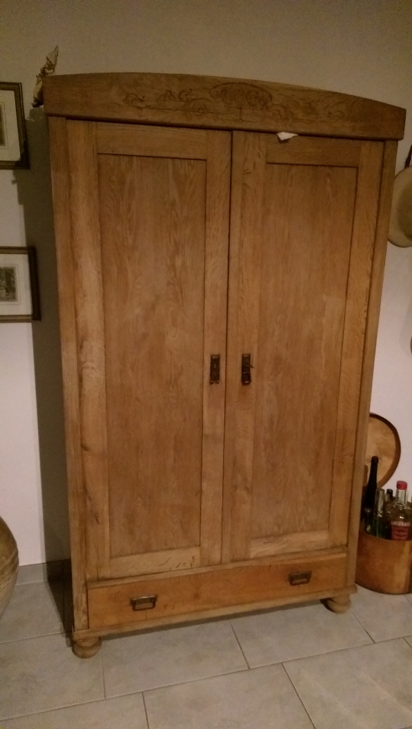 Schrank