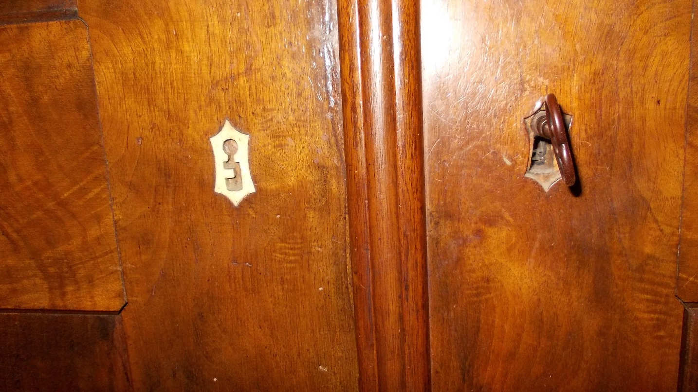 Schrank10.jpg