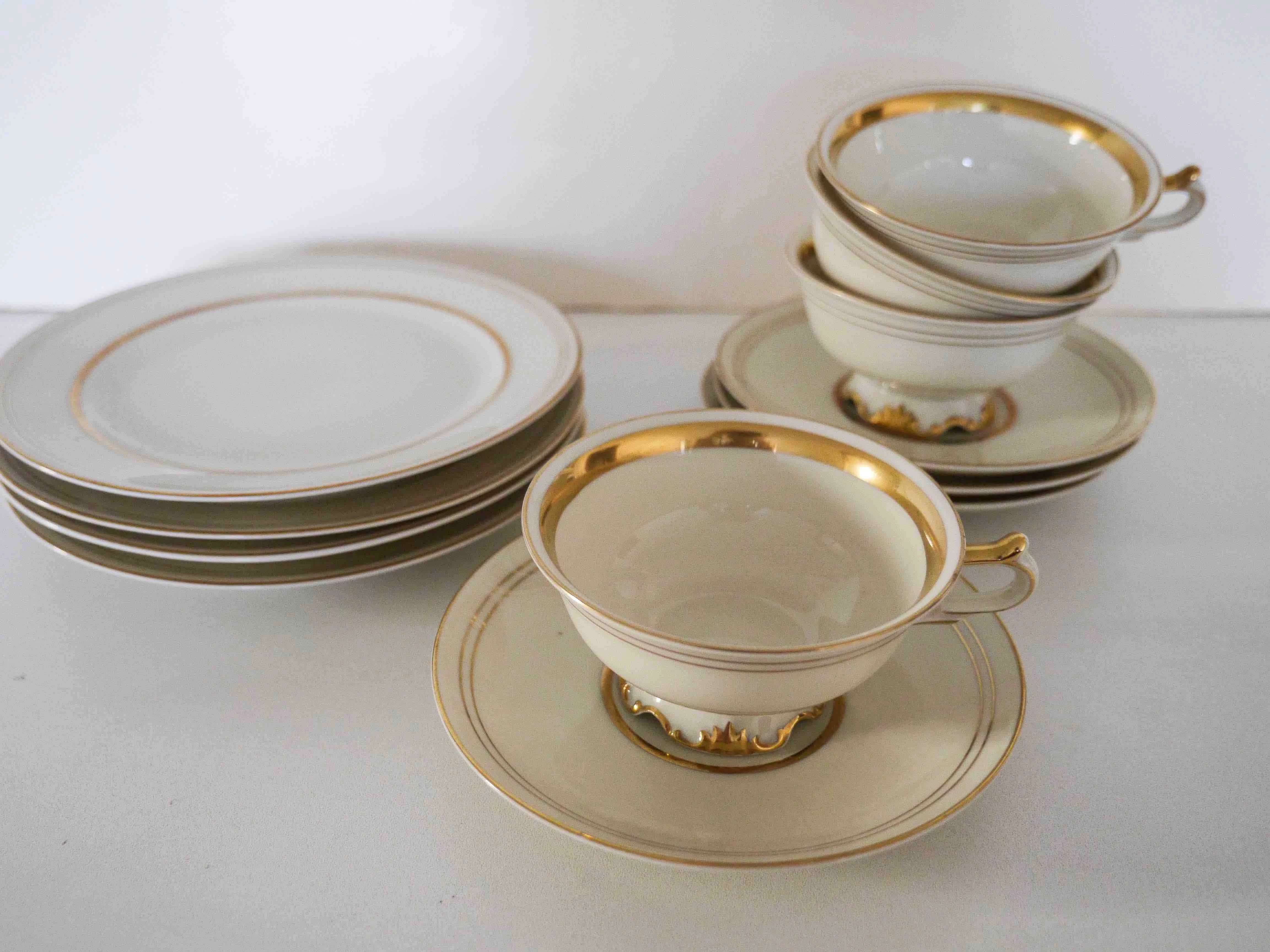 4-teiliges Teeservice mit Goldrand