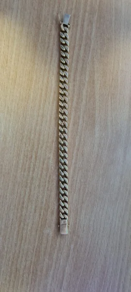 Armband.jpeg