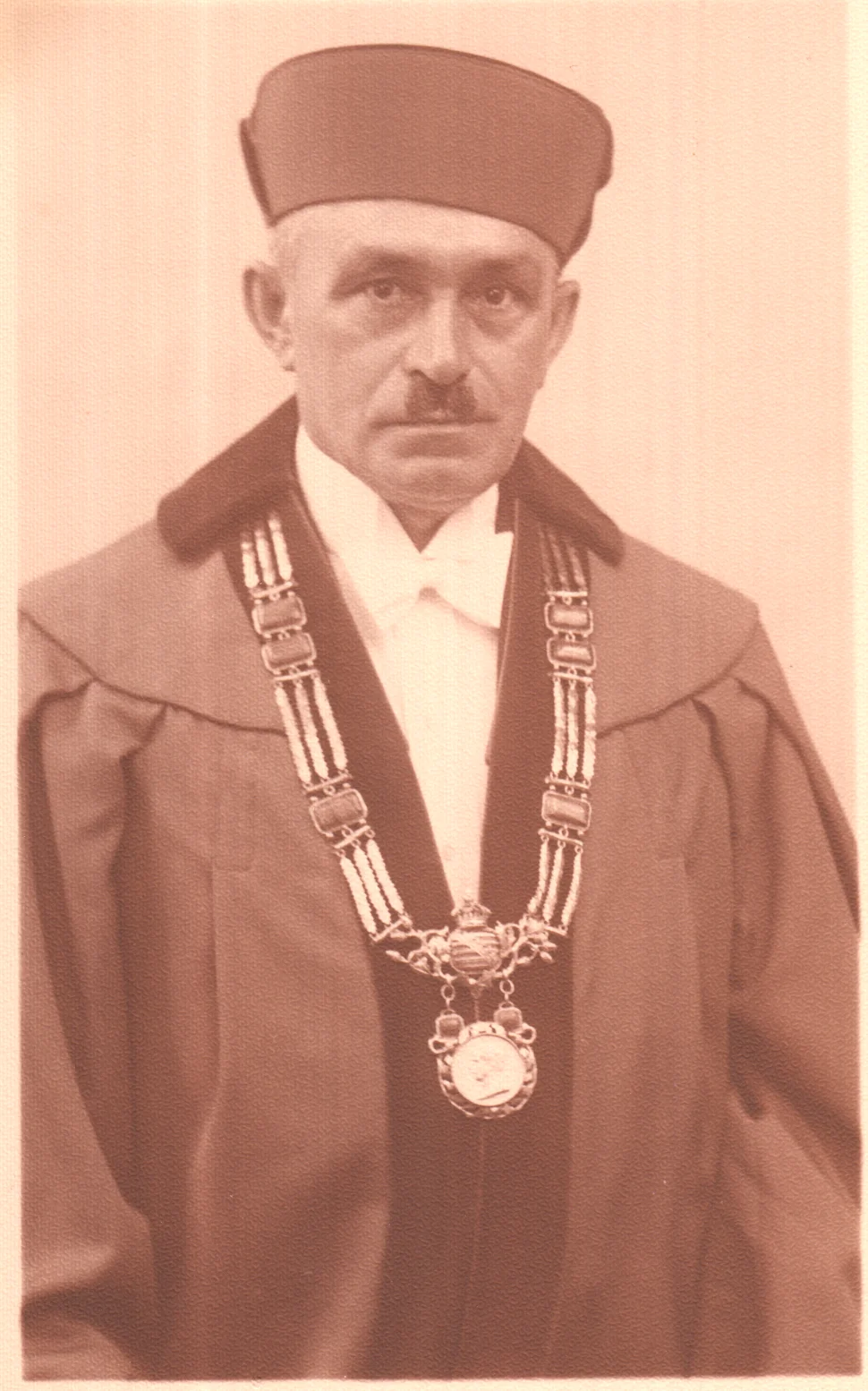 Dr. Karl Reinhard Hugershoff.png
