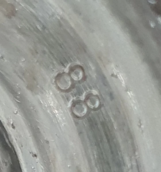 Nummer im Deckel